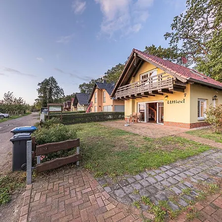 Ferienhaus Uttied - Direkt Am Plauer See * Alt Schwerin